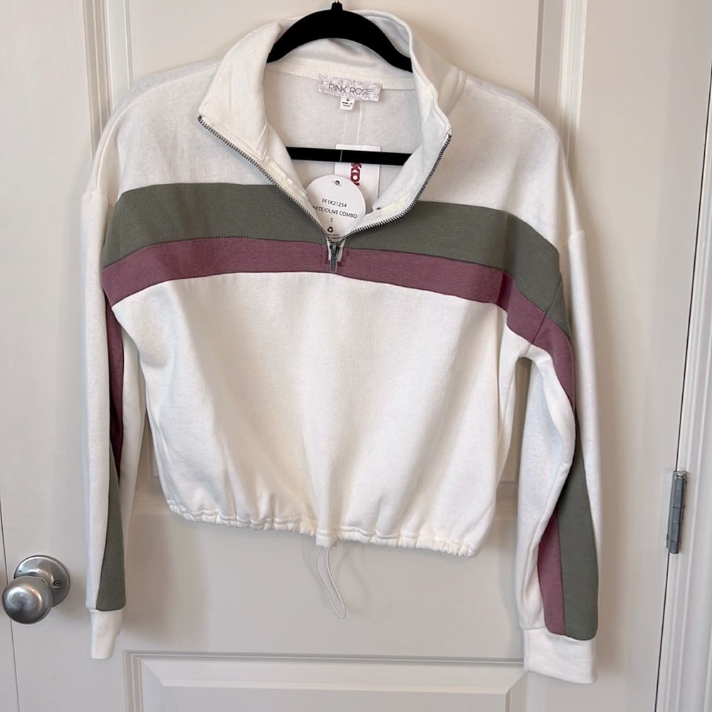 NWT Cropped Sweatshirt